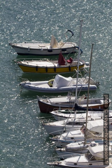 Petits bateaux à Porto Ercole. Photo © André M. Winter